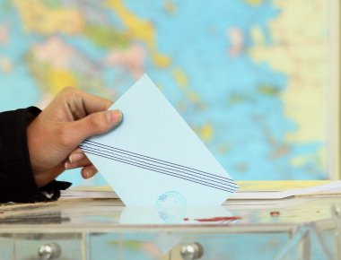 Άρχισε η μάχη για τον Δήμο της Αθήνας - Ποιοι είναι οι υποψήφιοι